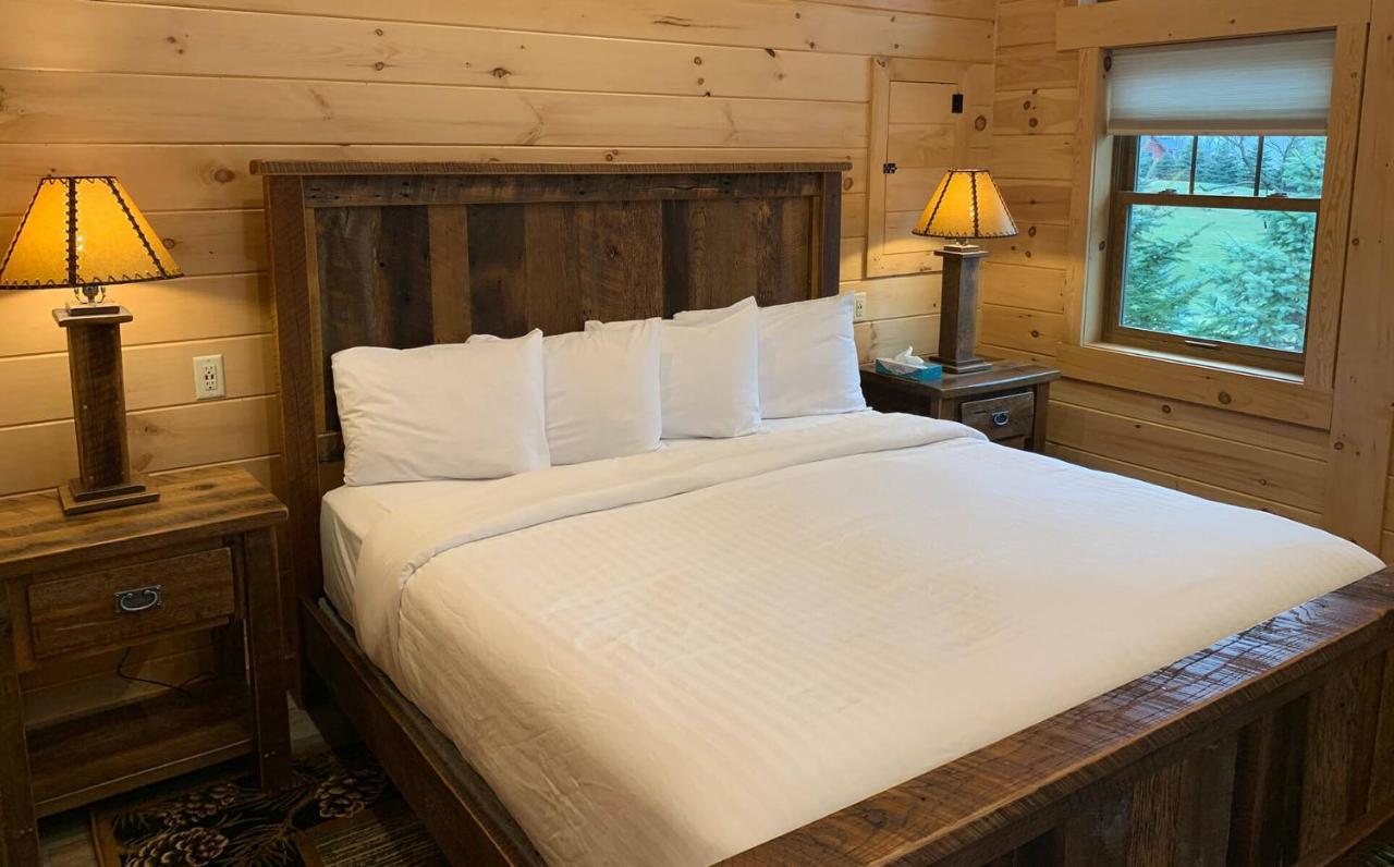 Briarwood Cabin By Amish Country Lodging Berlin Εξωτερικό φωτογραφία