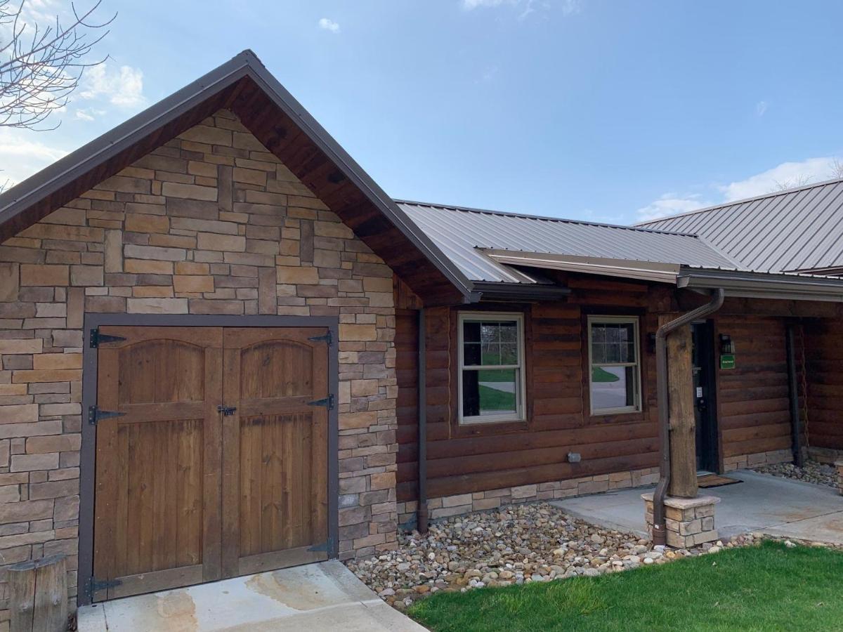 Briarwood Cabin By Amish Country Lodging Berlin Εξωτερικό φωτογραφία